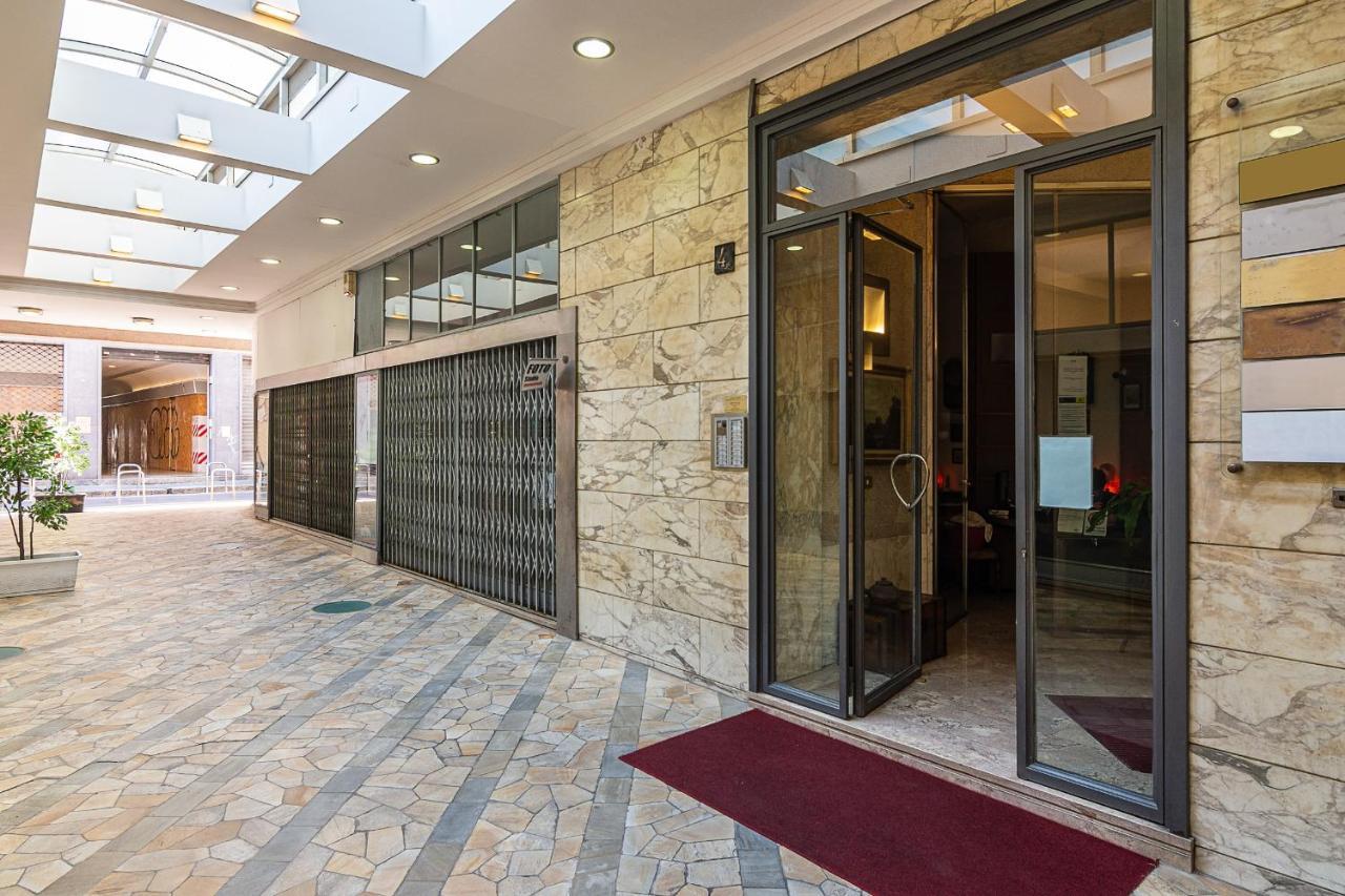 Classbnb - Two 400 Meters From The Duomo Appartement *