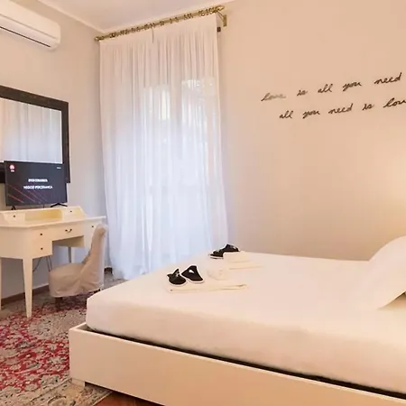 Classbnb - Two Apartments 400 Meters From The Duomo Milan Exterior photo